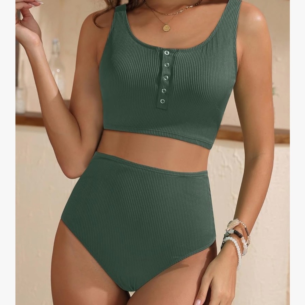 Women's Green Ribbed Bikini Set